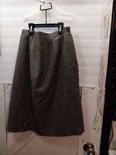 Vintage Lined 100 Wool Black, Gray, Pink 16 Front Pockets Back Zipper Skirt