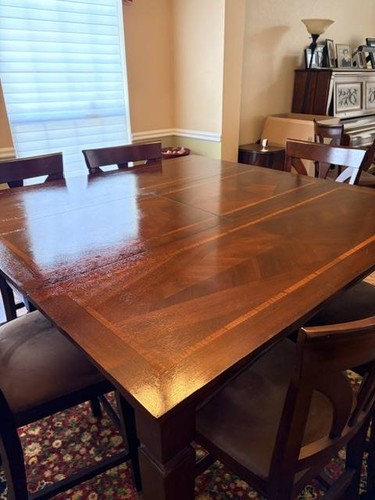 Dining room table PLUS chairs huge rug clothes - Used