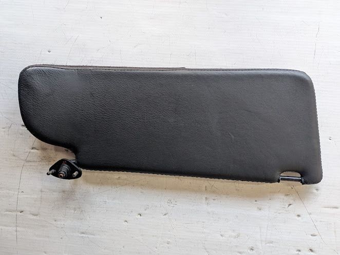 Ferrari 456 DRIVER SIDE LEFT SUNVISOR BLACK LEATHER AND SUDE 637545..