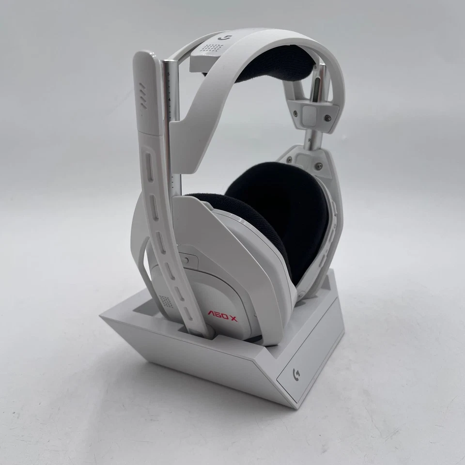 Logitech G Astro A50 X Omni-Platform Wireless Gaming Headset PS5 Xbox PC White - Image 4 of 4