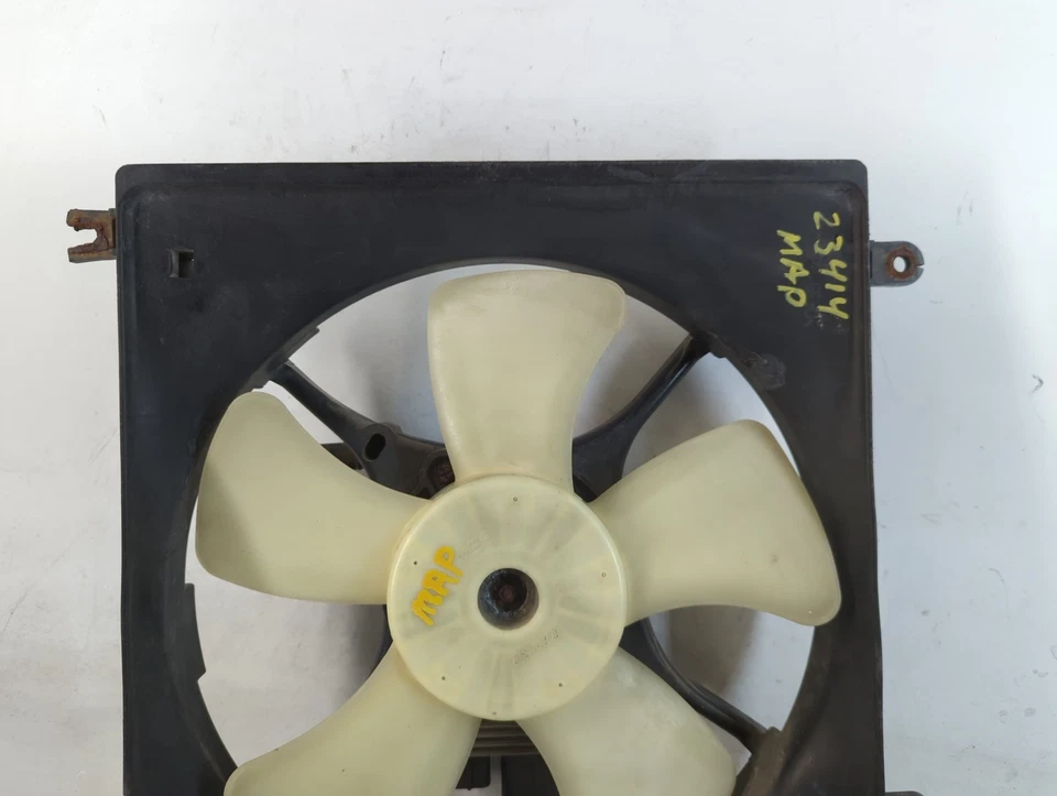 Conjunto de motor ventilador radiador izquierdo Mitsubishi Eclipse 2000-2005 BG6AK Foto 2 de 4