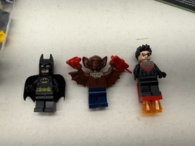 LEGO 76011 Superheroes Batman Attack Used 100% Complete Set Manual 3 Mini Figure