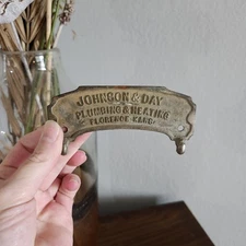 Antique Toilet Paper Holder Wolverine Brassworks Johnson & Day Plumb. No Hanger