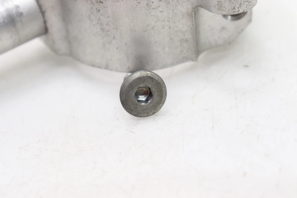 11-15 KAWASAKI NINJA ZX10R ОТ ОРИГИНАЛЬНОГО ПРОИЗВОДИТЕЛЯ ЛЕВЫЙ ЗАЖИМ НА РУЛЕ ***ПРЯМОЙ*** - Изображение 4 из 4