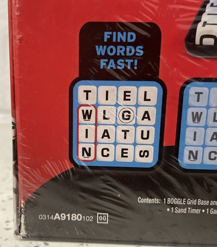 Boggle Word Game by Hasbro 2014 3 Minute Word Search Game 8+ Ex Shop Display - Picture 10 of 10
