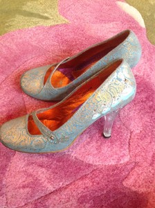 irregular choice swan shoes