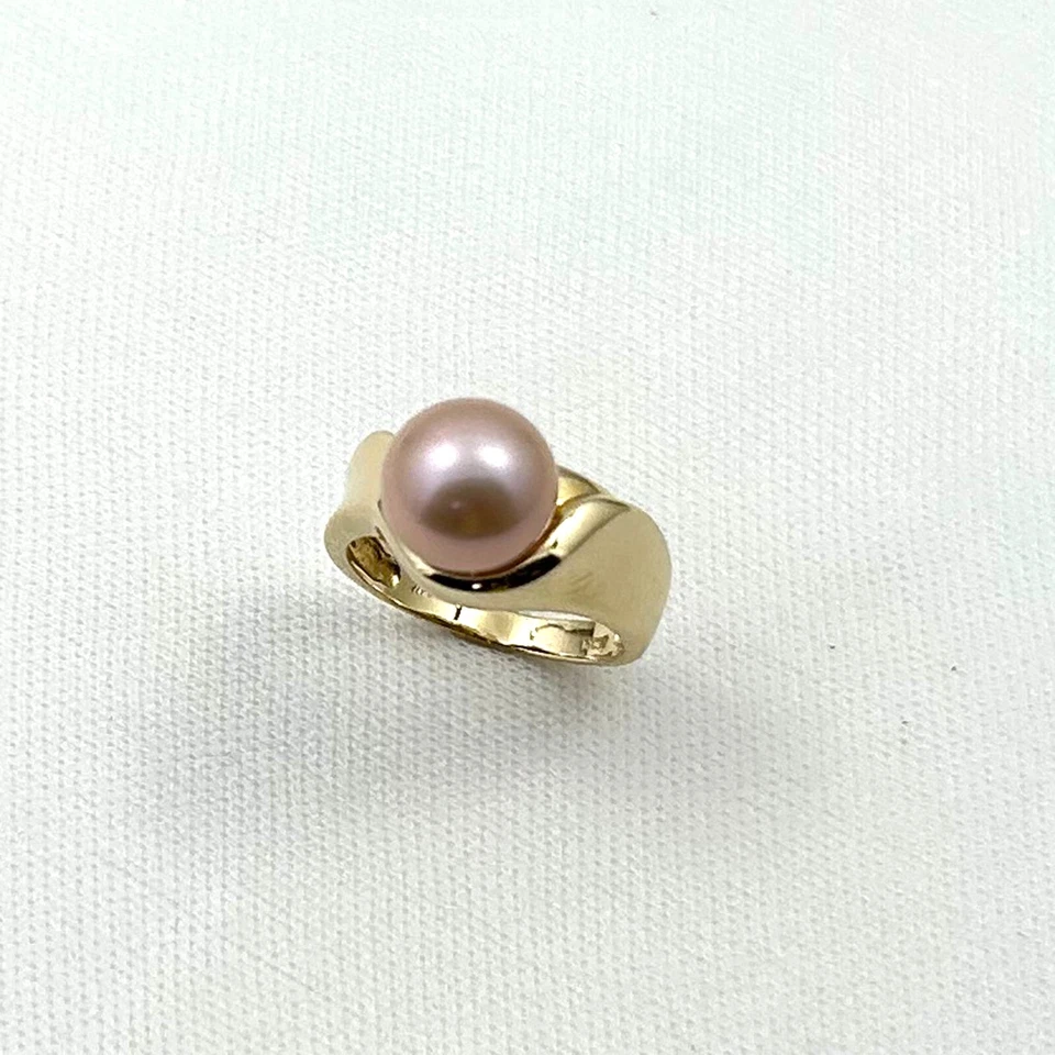 Anel solitário de ouro amarelo 14k com pérola de lavanda - Imagem 3 de 4
