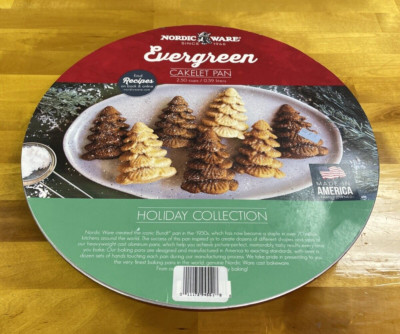 Nordic Ware Evergreens Cakelet Christmas Tree Cake Pan 12'' Makes 6 Trees New