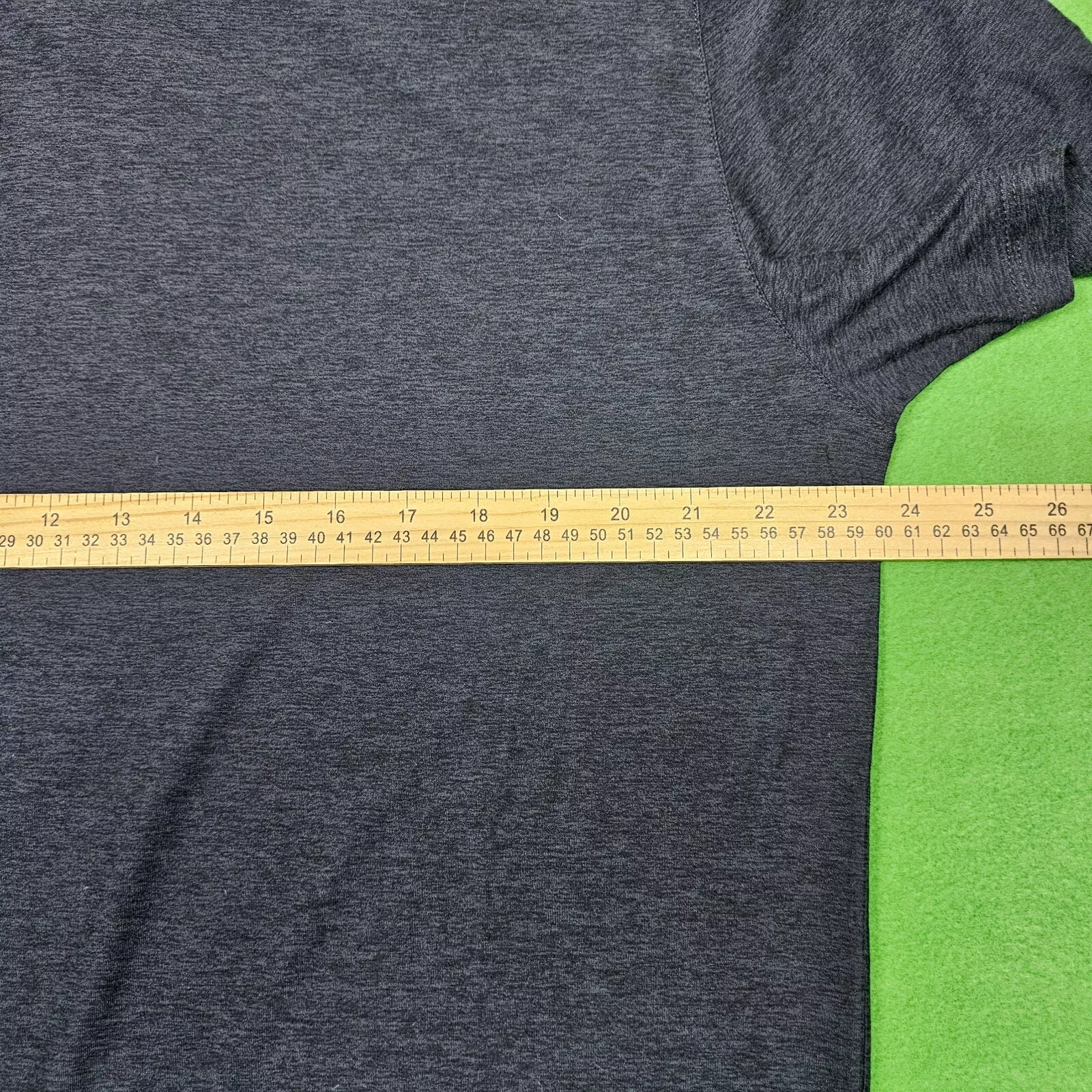 vuori strato tech heather golf pickle ball shirt