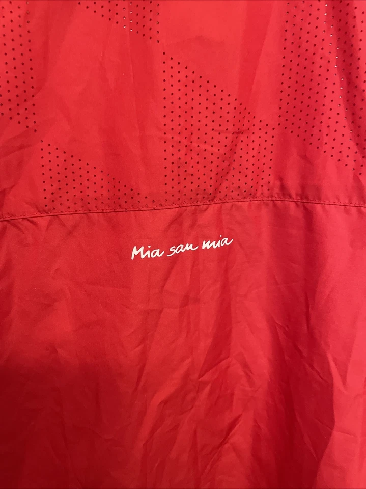 Adidas FC Bayern Munchen Full-Zip Hoodie Windbreaker Jacket Red Mens Size 100cm - Image 4 of 4