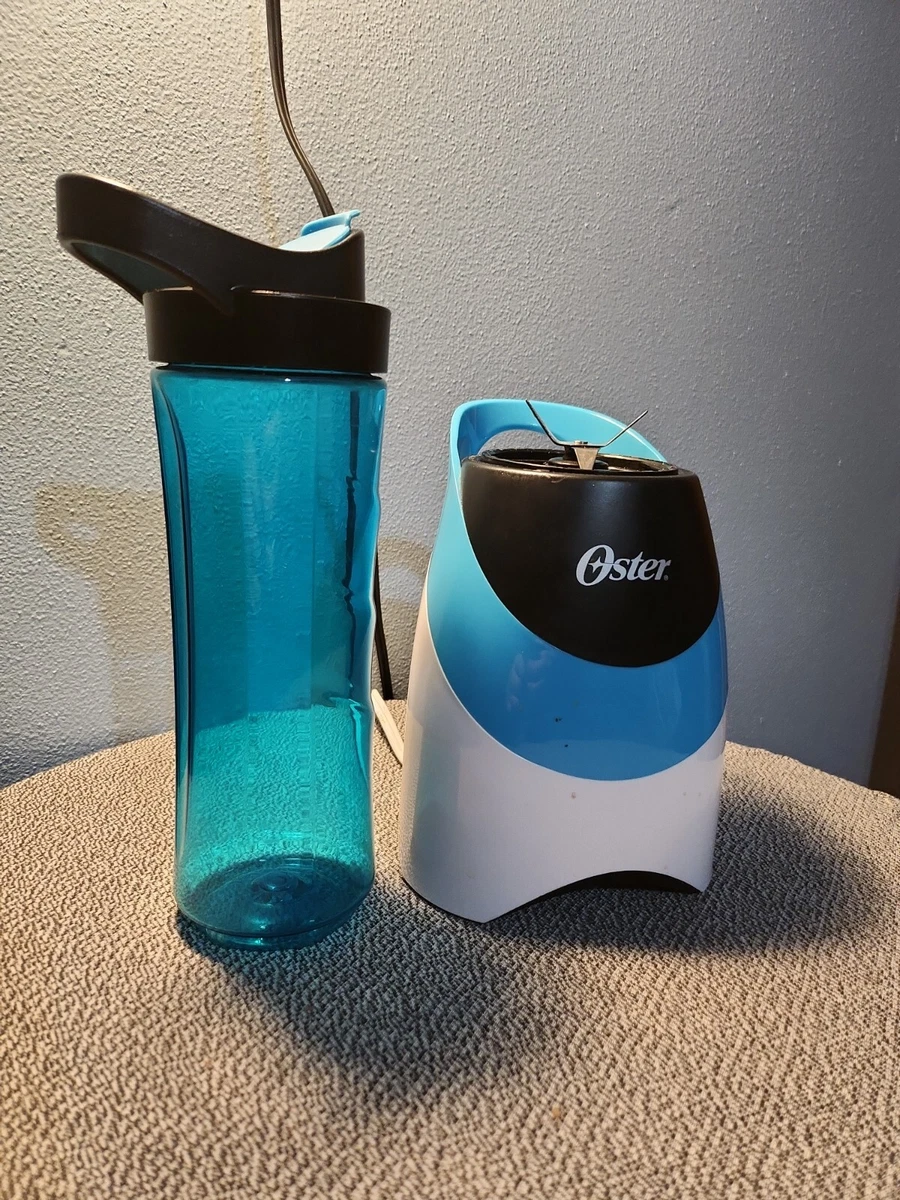 Oster BLSTPB-WBL My Blend 250-Watt Blender with Travel Sport