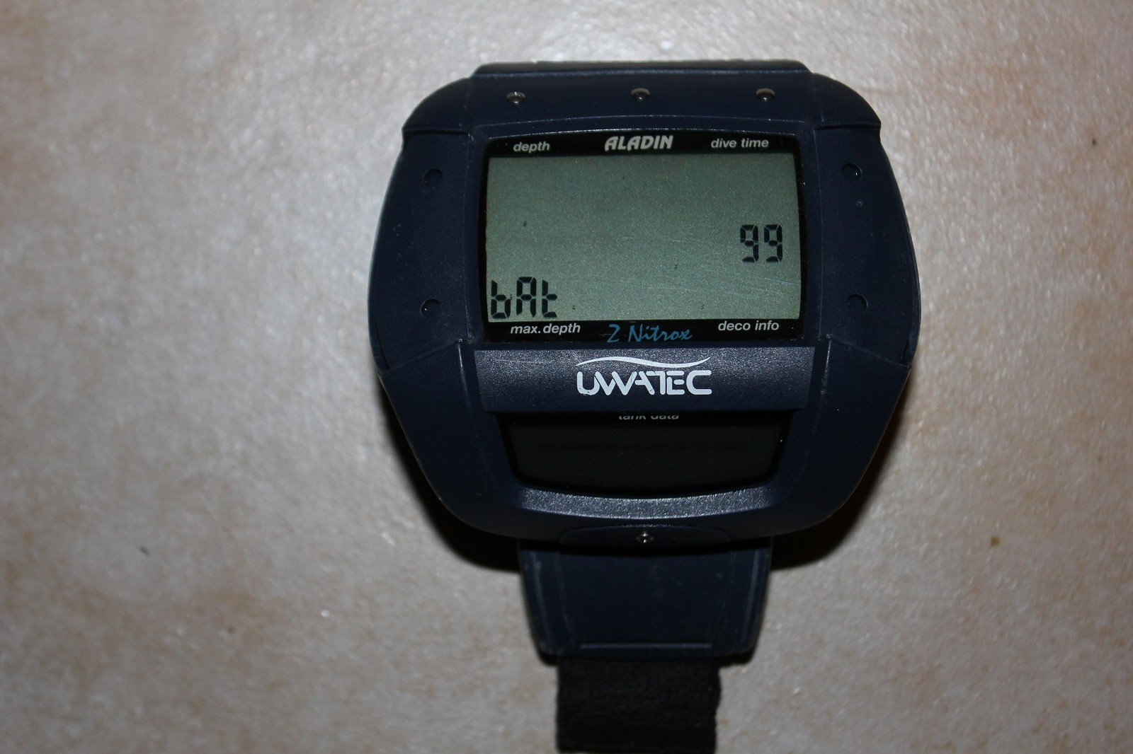 Pile de remplacement pour Uwatec Aladin Air Z Nitrox idéale avant un séjour plongée