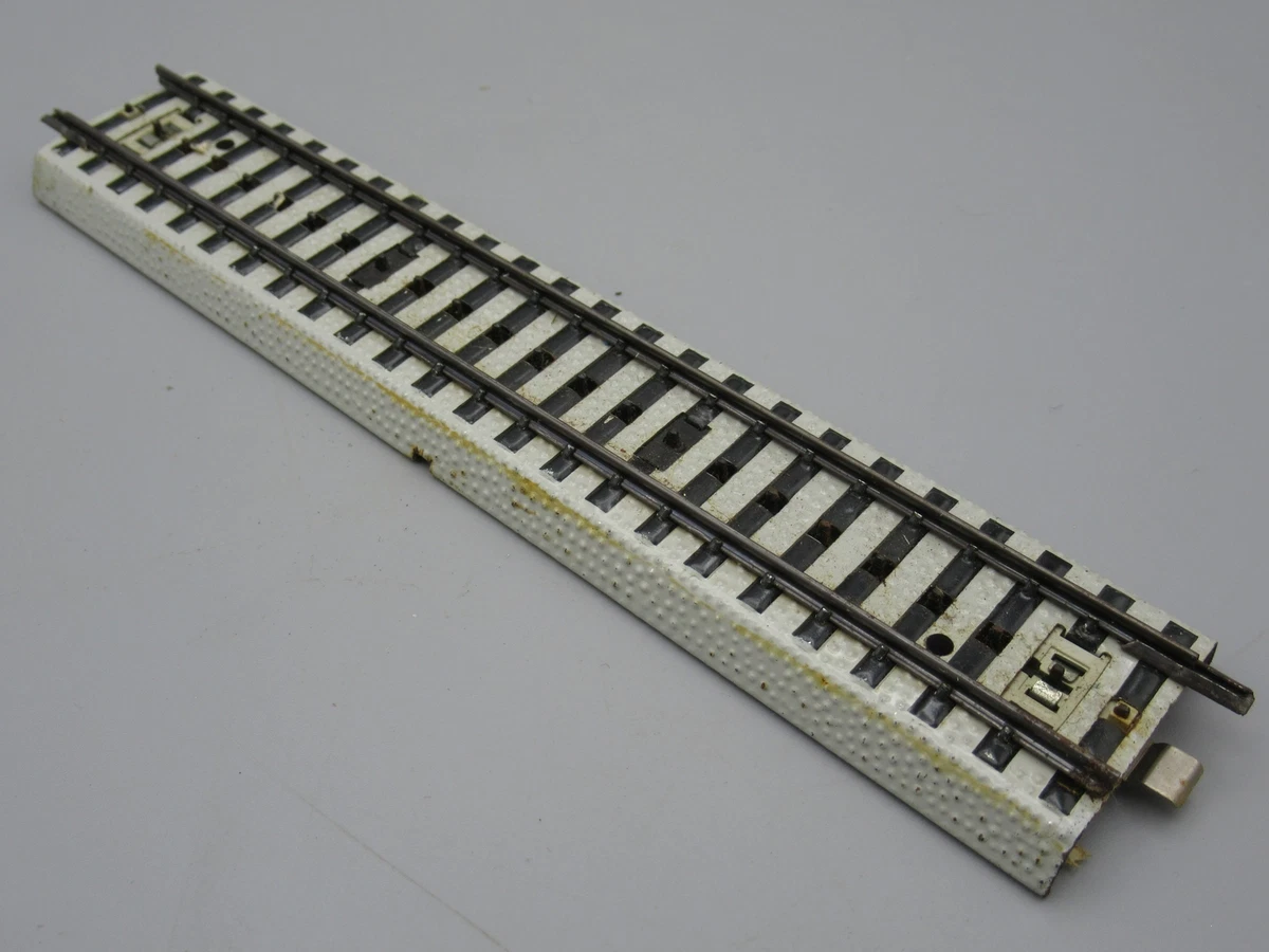 MÄRKLIN HO 1/87 : BOITE VIDE EPOQUE 1950 POUR RAILS DROIT 3600 D - EN BON ETAT