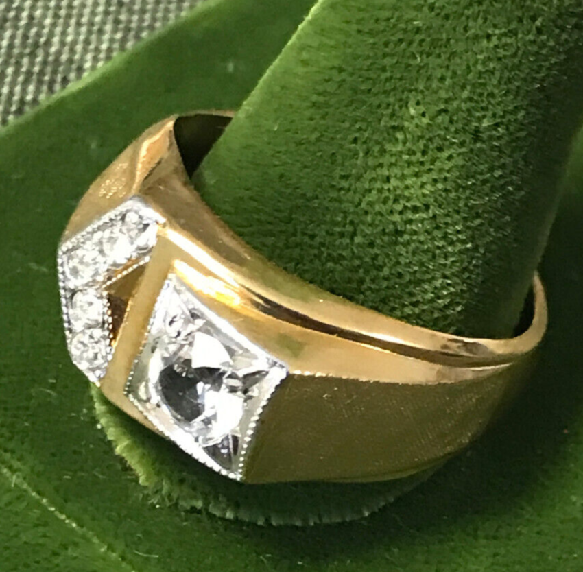 VARGAS 19号 1947年 ヴィンテージ リング 18K HGE Vintage Vargas Stamped 18k Gold HGE Ring Size 9 Band with