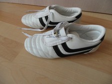 KWON Karateschuhe Budoschuhe Hallenschuhe Gr....