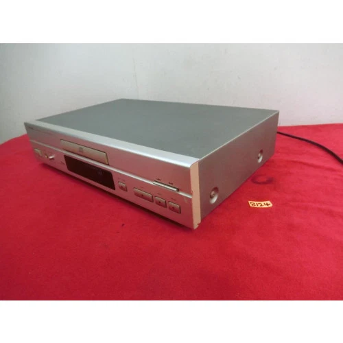 Reproductor de CD Denon DCD-735 audio digital multibit plateado 1998 Japón para piezas Foto 4 de 4