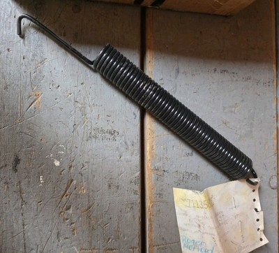71135810 AGCO Spring For Gleaner Combine 