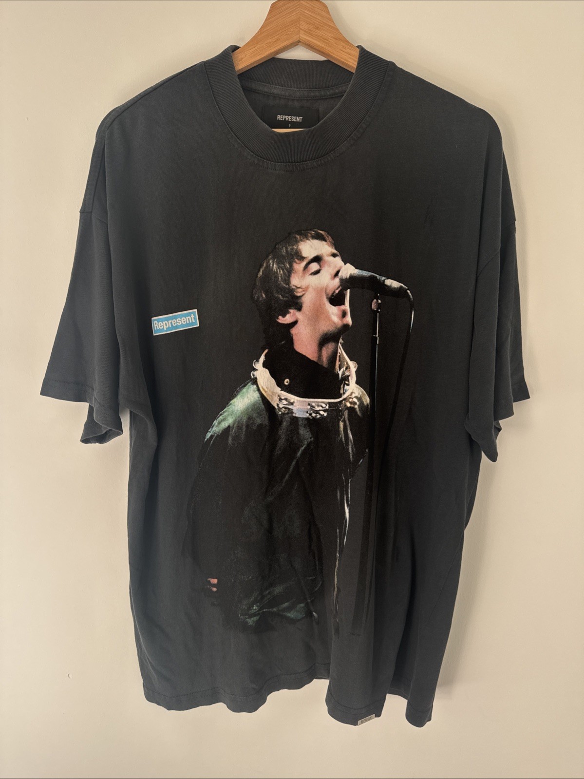 oasis Liam Gallagher Tシャツ Lサイズ Represent Liam Gallagher Graphic Print Cotton T-shirt Size S