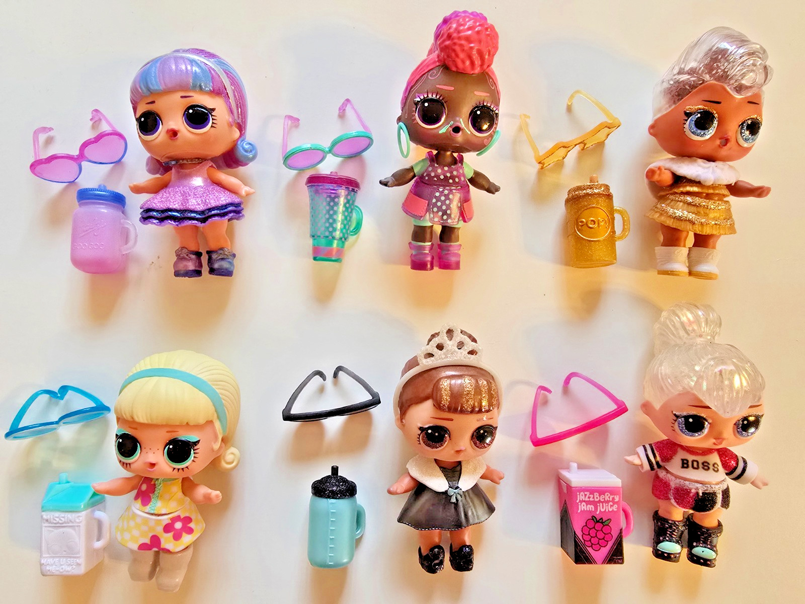 Lot of 6 LOL Surprise dolls with Accessories EUC