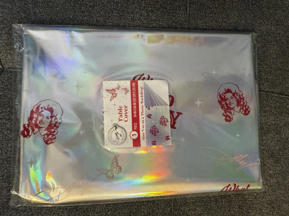 Dolly Parton Party Pack: Plates, Napkins, Stickers, Tablecloth, Reusable Cup - Image 2 of 4