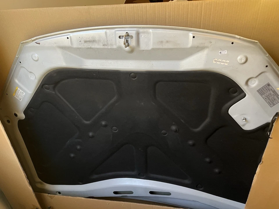 13-16 HYUNDAI GENESIS CUPÉ - CAPÓ Foto 2 de 4