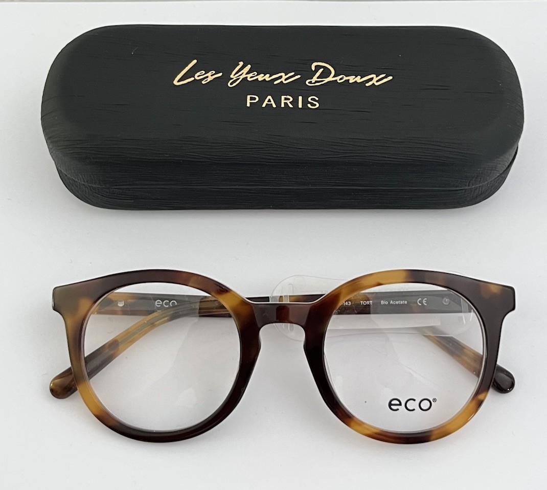 Lunette Eco Eyewear Chalk idéale au bureau comme en terrasse avec sa monture mixte