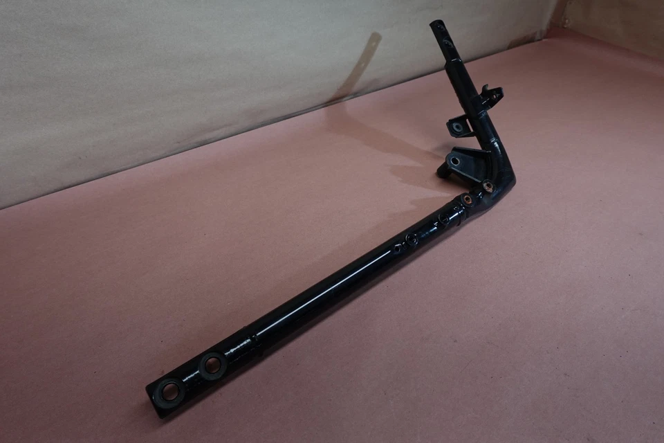 2007-2015 Yamaha VStar 1300 V Star XVS1300 Engine Motor Frame Mount Bracket - Image 2 of 4