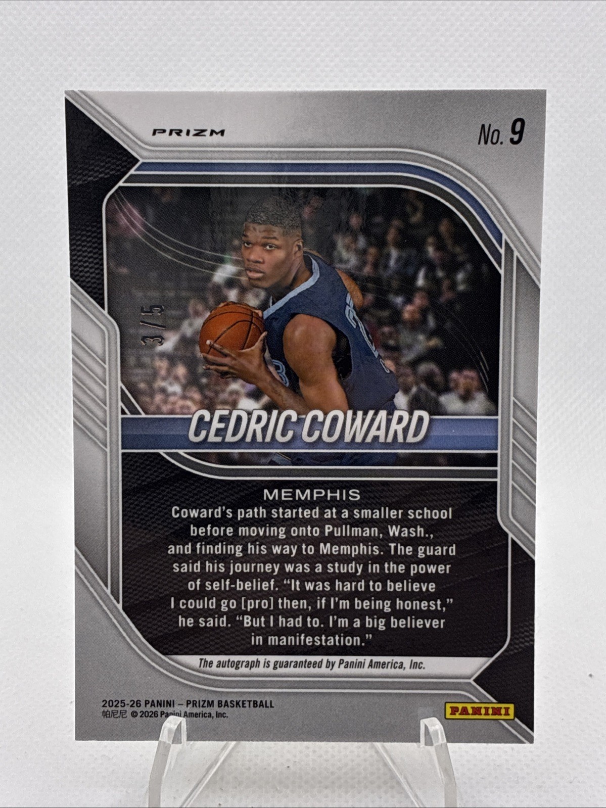 2025-26 Panini Prizm Cedric Coward Gold Vinyl Auto /5 True view 2