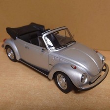 1/18 Volkswagen Beetle 1303 Silver Cabriolet 1973