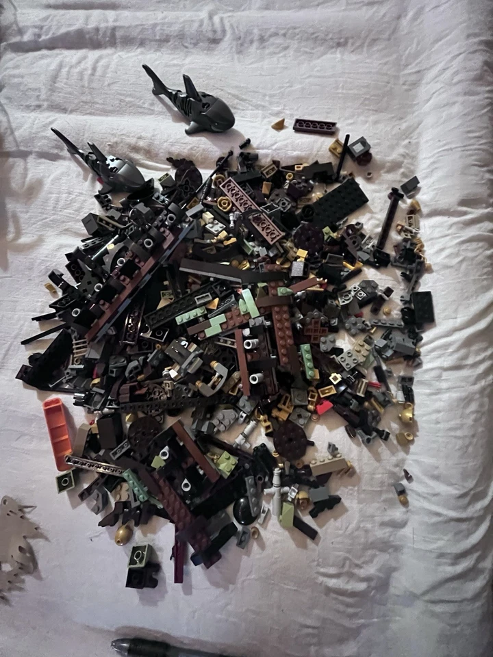 LEGO 71042 PIRATAS DEL CARIBE MARÍA SILENCIOSA Sin Figuras  Foto 3 de 4