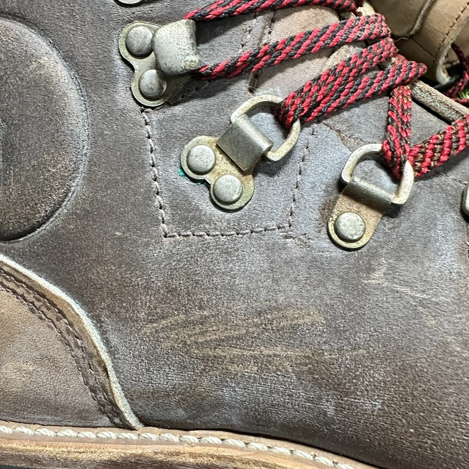 Botas de senderismo de montañismo de cuero vasco vintage HECHAS EN EE. UU. para mujer talla 7A Foto 4 de 4