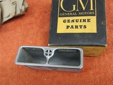 Nos 1952 1953 1954 1955 1956 1957 1958 Oldsmobile 98 Ash Tray Receiver 4588546