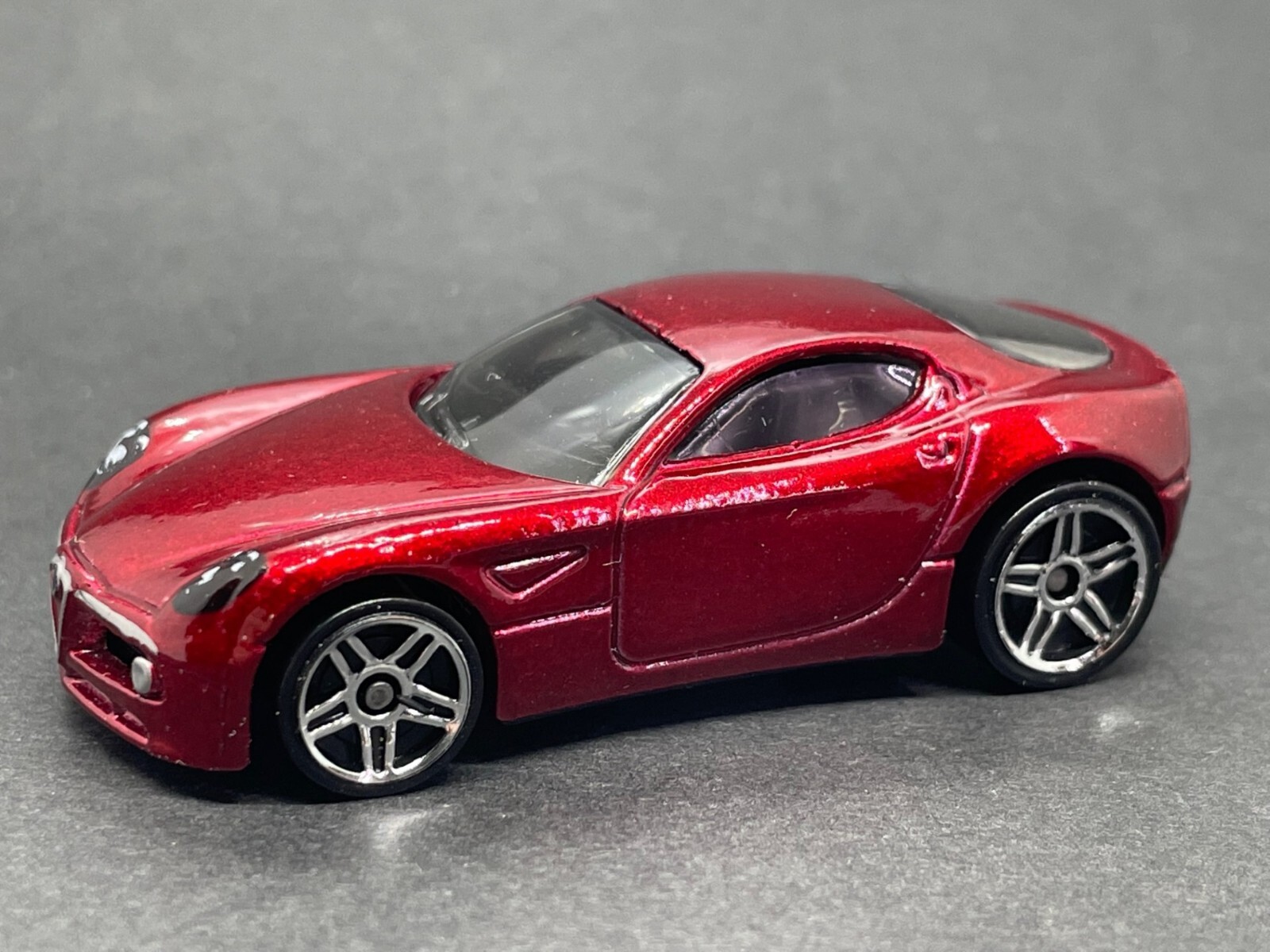 HOT WHEELS ALFA ROMEO 8C COMPETIZIONE