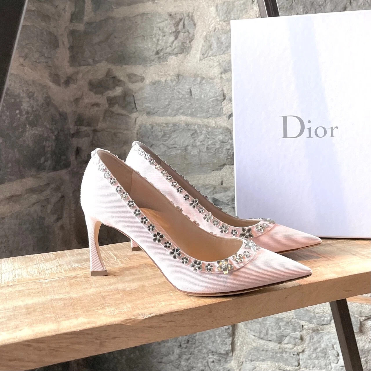 Christian Dior Pink Denim Garland Crystal Embellished Pumps   SIZE 39 IT   9 US