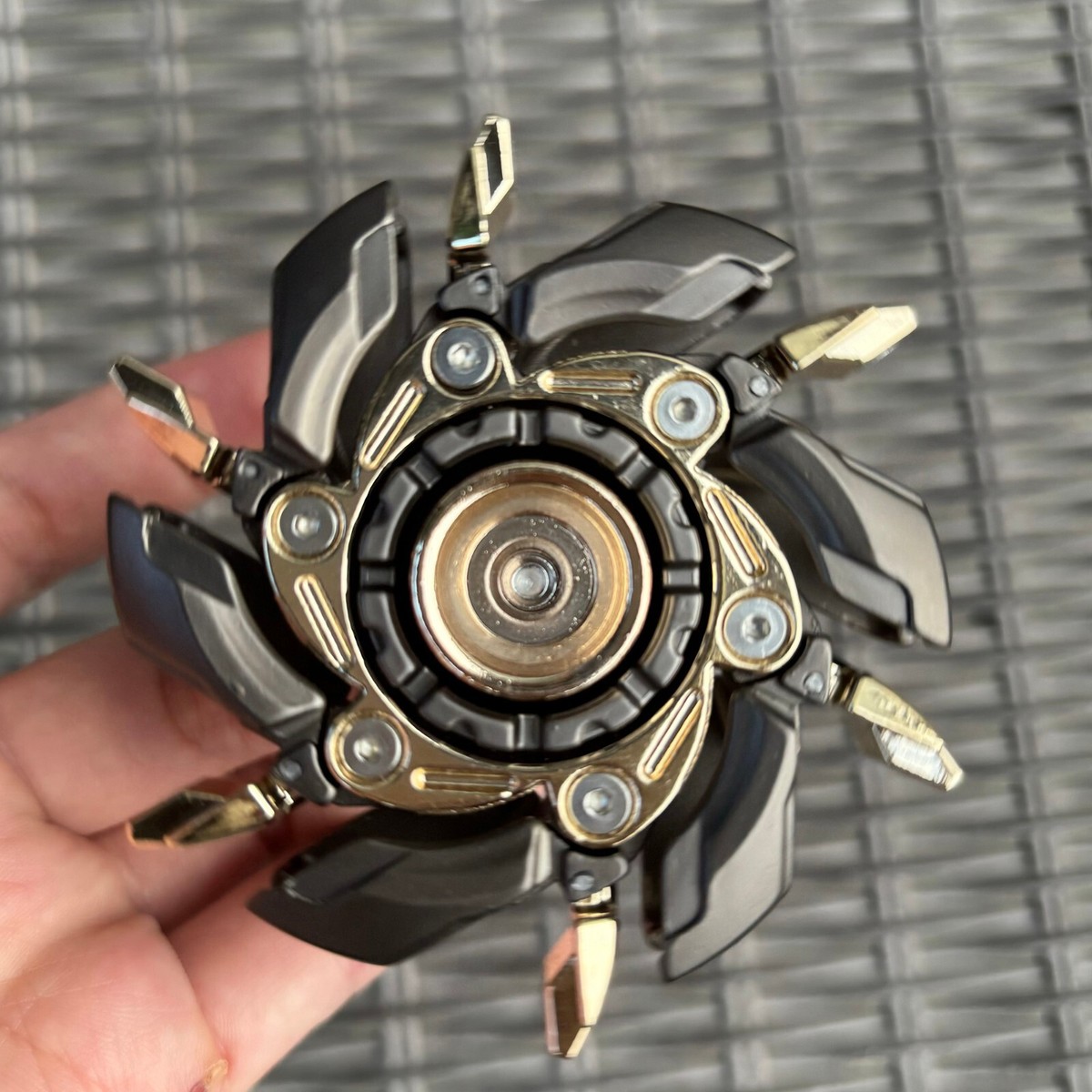 Fidget Grumpy 03 Fidget Spinner Pillbug Metal EDC Beetle Finger