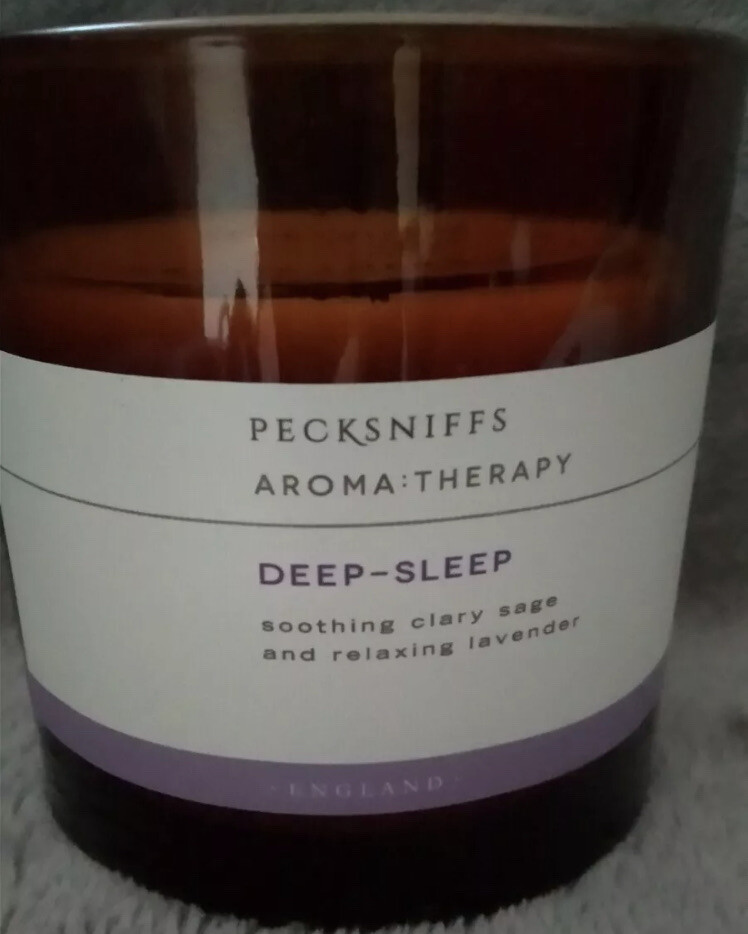 Pecksniffs candle discount