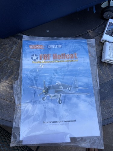 Art-Tech F6F HELLCAT 60 aereo radiocomandato hobby con scatola raro - Foto 22 di 22