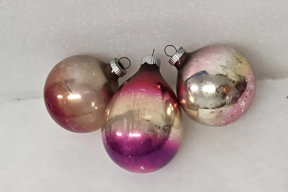 3 Vintage Shiny Brite Ombre Teardrop Egg Ball Glass Christmas Tree Ornaments - Image 2 of 4