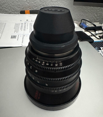 RED 18-50mm T3 Manual Focus Cine Lens Arri PL Mount Geared Rings.