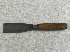 Vintage 1-1/4" Putty Knife Round Wooden Handle 7-1/2" Long