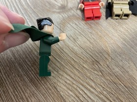 LEGO DC SuperHeroes Minifigure Lot (4) Batman & Robin Ra&rsquo;s & Talia Al Ghul 76056