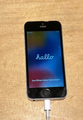 Apple iPhone SE 1st Gen - 64GB - (Ohne Simlock) - Akku bei 83% Kapazität