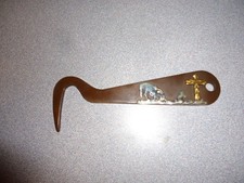 Praying Cowboy at the Cross / Brown Steel Hoof Pick / 6 Inch Long