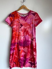 T By TALBOTS Floral Short Sleeve Dress Size Medium Pink Red  ~EUC