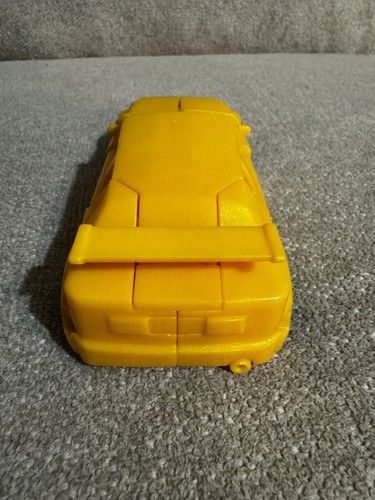 Transformers Authentics Modellino Autobot Bumblebee 7" 2017 Transformer - Foto 9 di 12