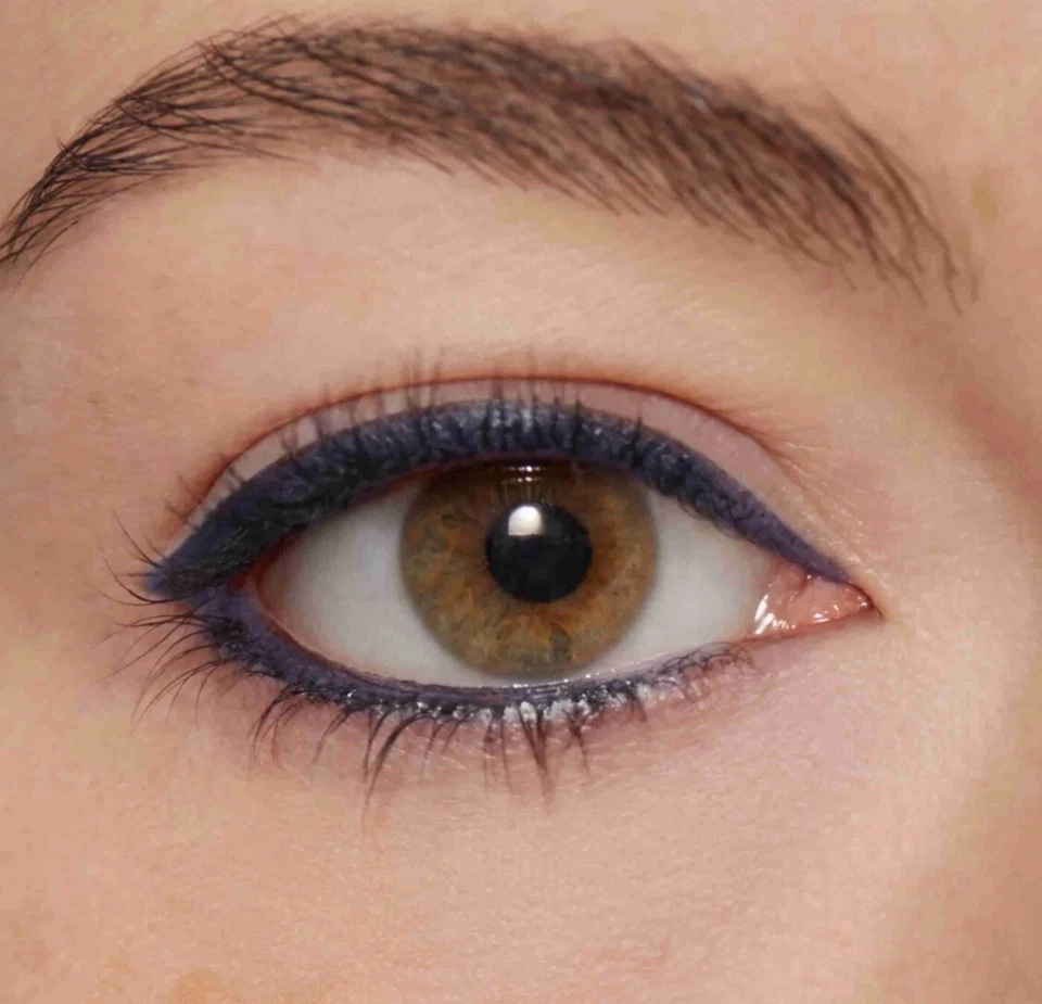 Lápiz de ojos delineador de ojos de seda suave Giorgio Armani con difuminador #3 AZUL Foto 3 de 4