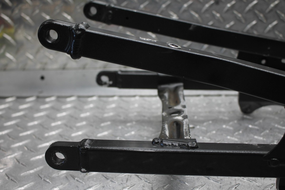 2005 KAWASAKI NINJA ZX10R ZX1000C REAR SUBFRAME BACK SUB FRAME | eBay
