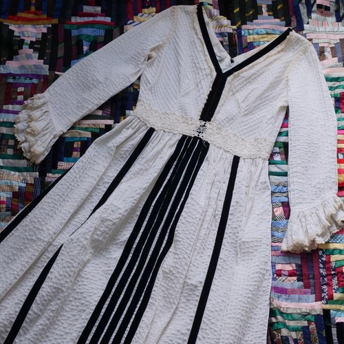 Vintage 1970s Victor Costa Bohemian Cotton Maxi Dress - Picture 2 of 12