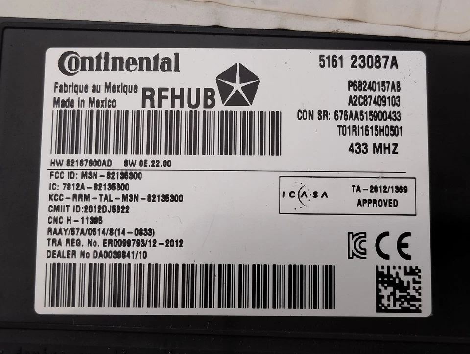 Control unit for access and start authorisation (kessy) Dodge DURANGO 2015 68240 - Image 2 of 4