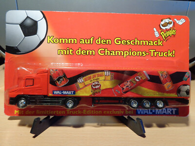 Werbetruck von ''Pringles, komm auf den Geschmack und Wal Mart'' in OVP (K21)
